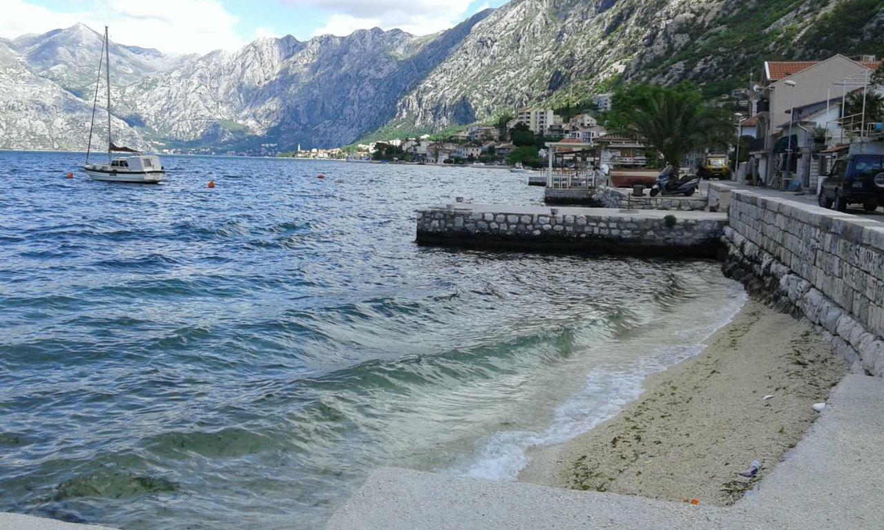 Apartment Adela Kotor Exterior foto
